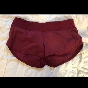 Lululemon deep rouge speed up short
